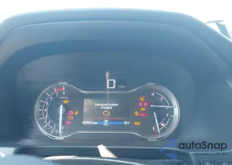 2018 Honda Pilot Touring z USA, uszkodzony, nr VIN 5FNYF5H92JB015751